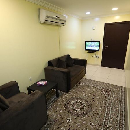 Al Eairy Apartment- Dammam 3 Al Mubarakiyah Exterior foto
